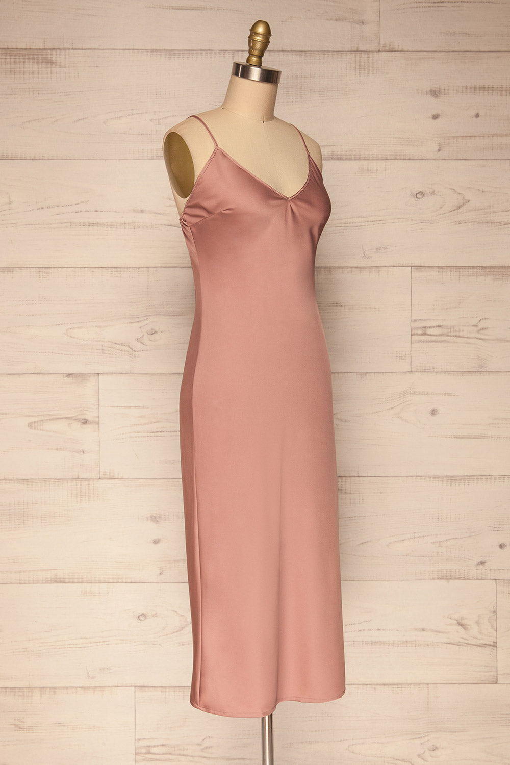 Enea Mauve Dusty Pink Satin Midi Slip Dress | La Petite Garçonne side view 