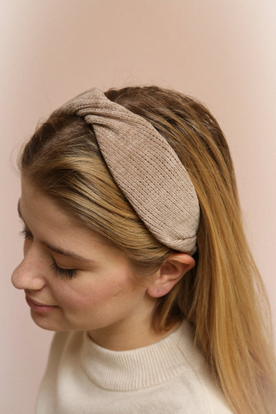 Esmee Beige Headband | Bandeau Beige | La Petite Garçonne on model