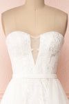 Esperance White Mermaid Gown | Robe Bustier | Boudoir 1861 front close-up veil