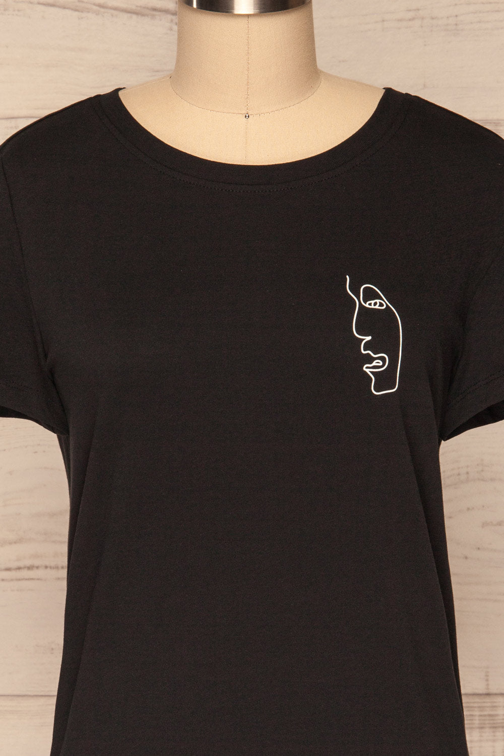 Faadalen Smoke Black Short Sleeved T-Shirt | La Petite Garçonne 8