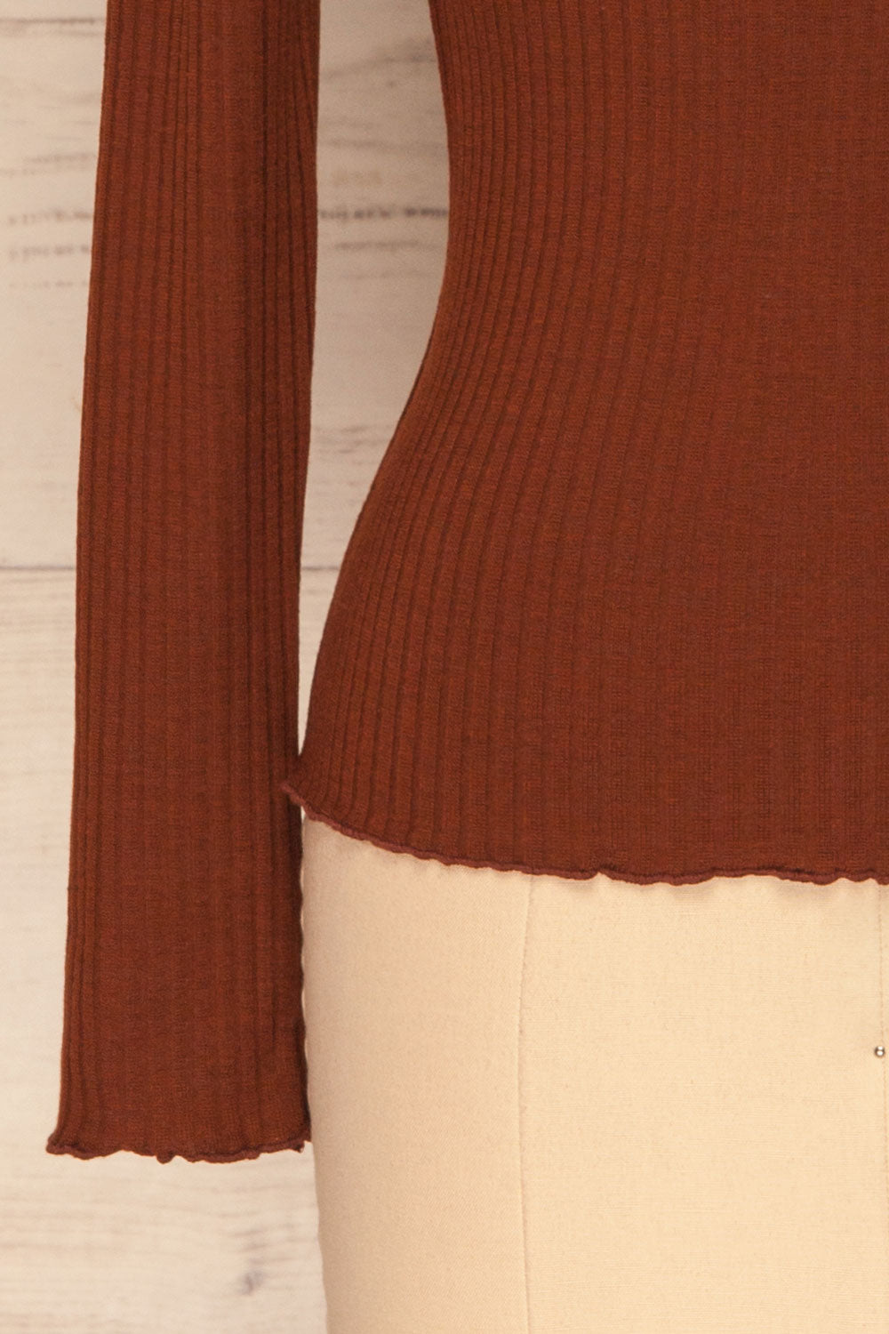 Faaset Clay Brown Ribbed Top with Stand Collar  |  bottom close up | La Petite Garçonne