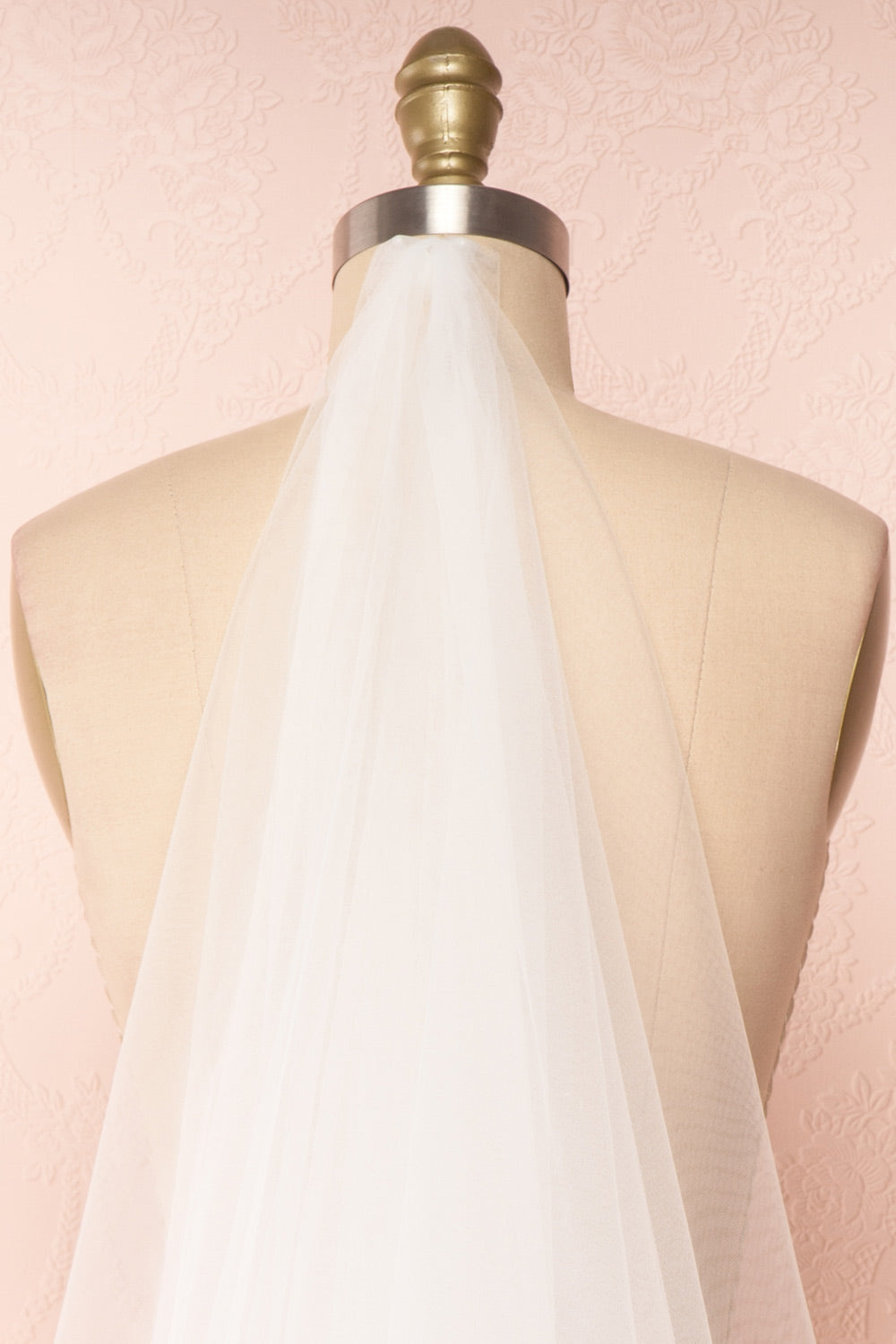 Fadeyushka White Embroidered Wedding Veil | Boudoir 1861