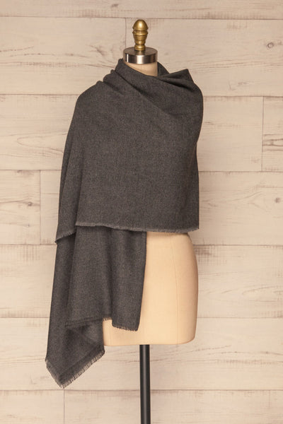 Fagerelv Grey Soft Lightweight Scarf | La petite garçonne shawl