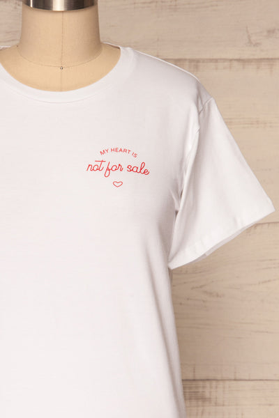 Faldmoen White Short Sleeved T-Shirt w/ Print | La Petite Garçonne front close-up