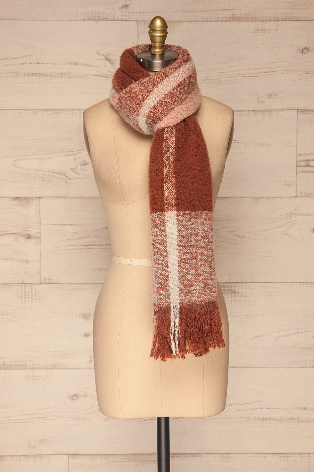 Falkenberg Marron Brown & Blush Fuzzy Scarf knot | La Petite Garçonne