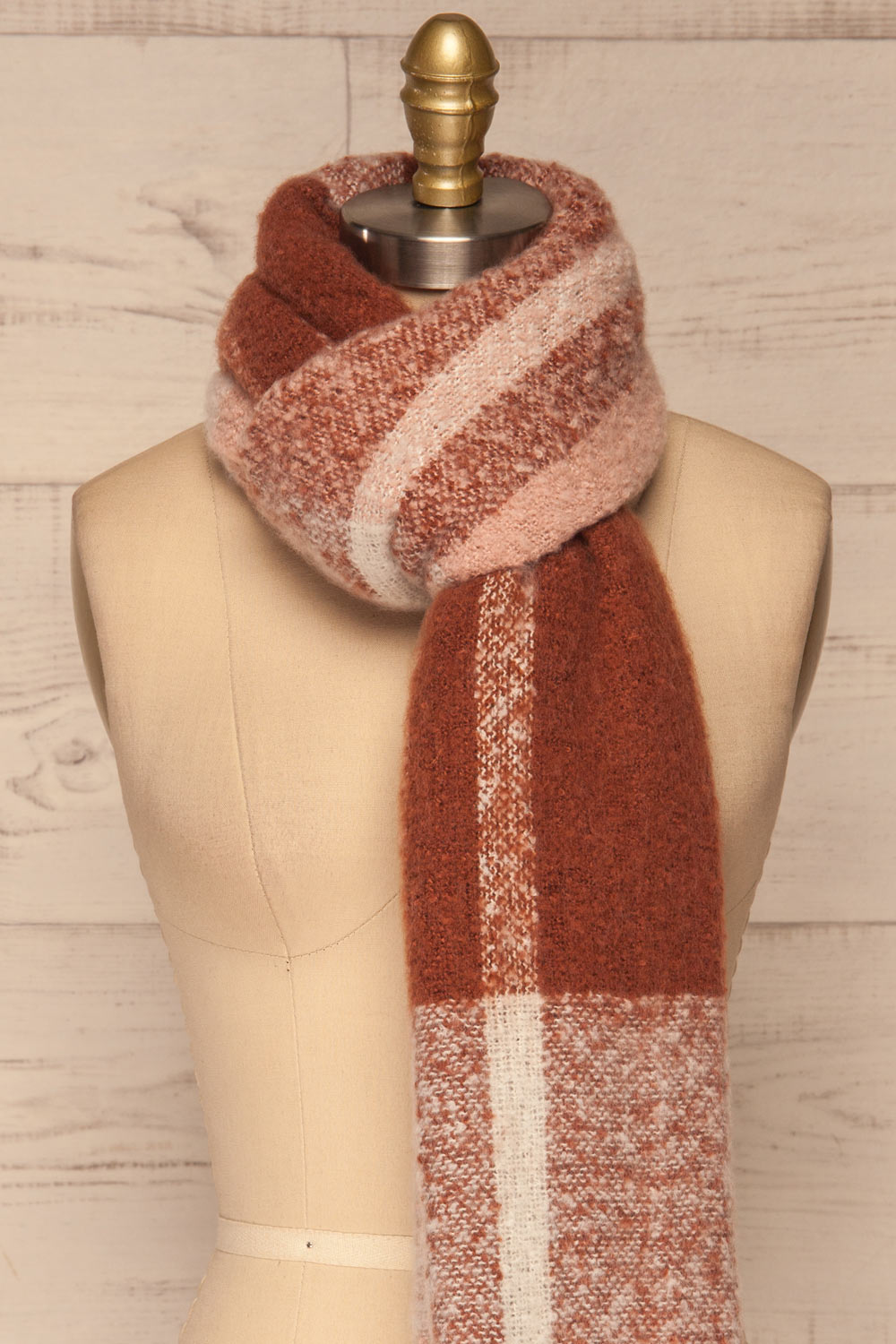 Falkenberg Marron Brown & Blush Fuzzy Scarf knot close up | La Petite Garçonne