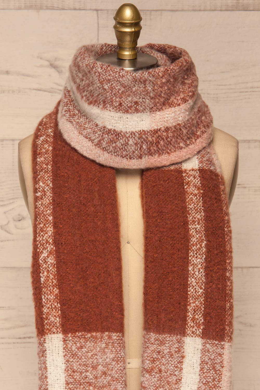 Falkenberg Marron Brown & Blush Fuzzy Scarf around neck | La Petite Garçonne