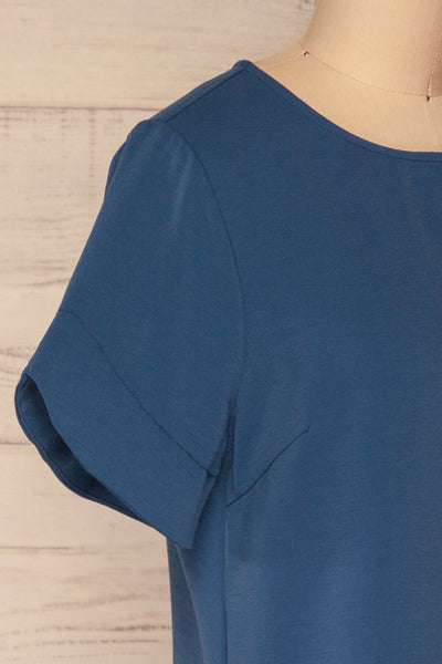 Fallet Blue Boxy Short Sleeved Top | La Petite Garçonne side close-up
