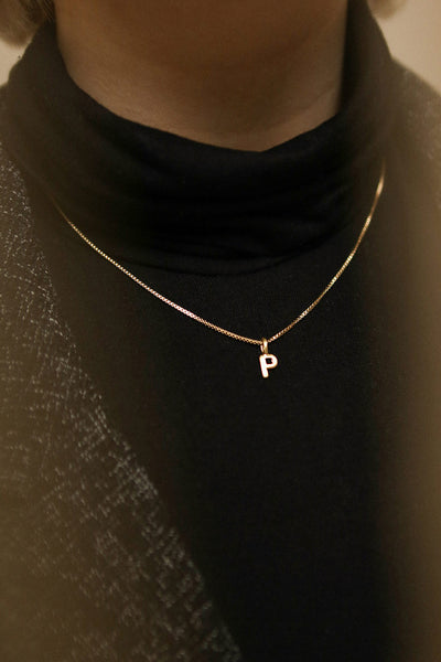 Fero Doré Gold Chain Necklace | La Petite Garçonne on model