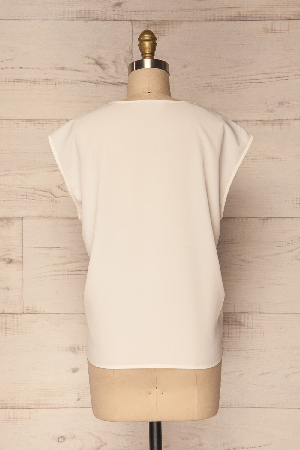 Finnen Ivory Sleeveless Loose Top | La Petite Garçonne 4