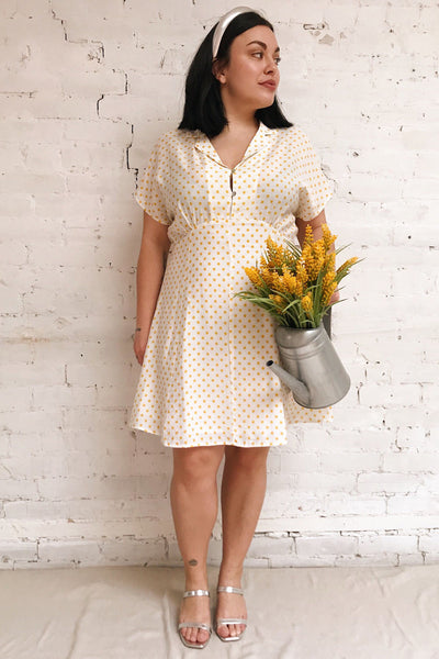 Frampol White Short Dress w/ Polka Dots | La petite garçonne model look