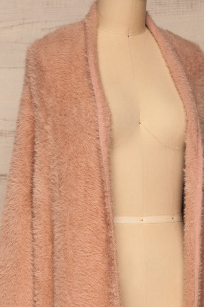 Gandra Blush Pink Long Fuzzy Cardigan | La petite garçonne side close-up