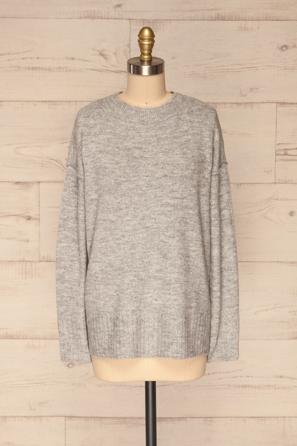 Gistel Grey Soft Knit Sweater | La Petite Garçonne front view 