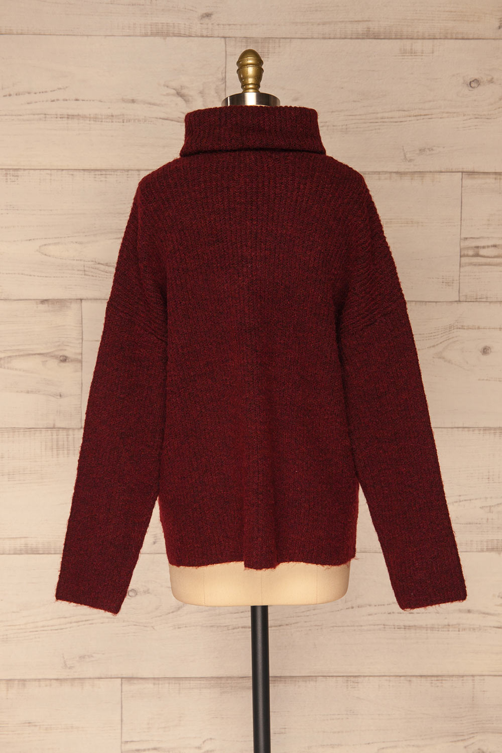 Givri Burgundy Knit Turtleneck Sweater | La petite garçonne back view 