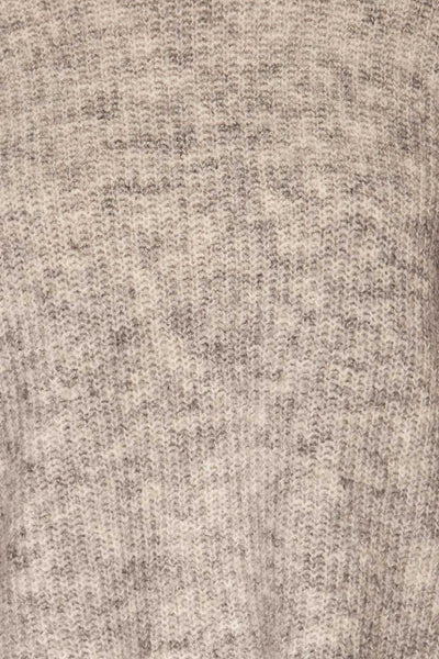 Givri Light Grey Knit Turtleneck Sweater | La petite garçonne fabric