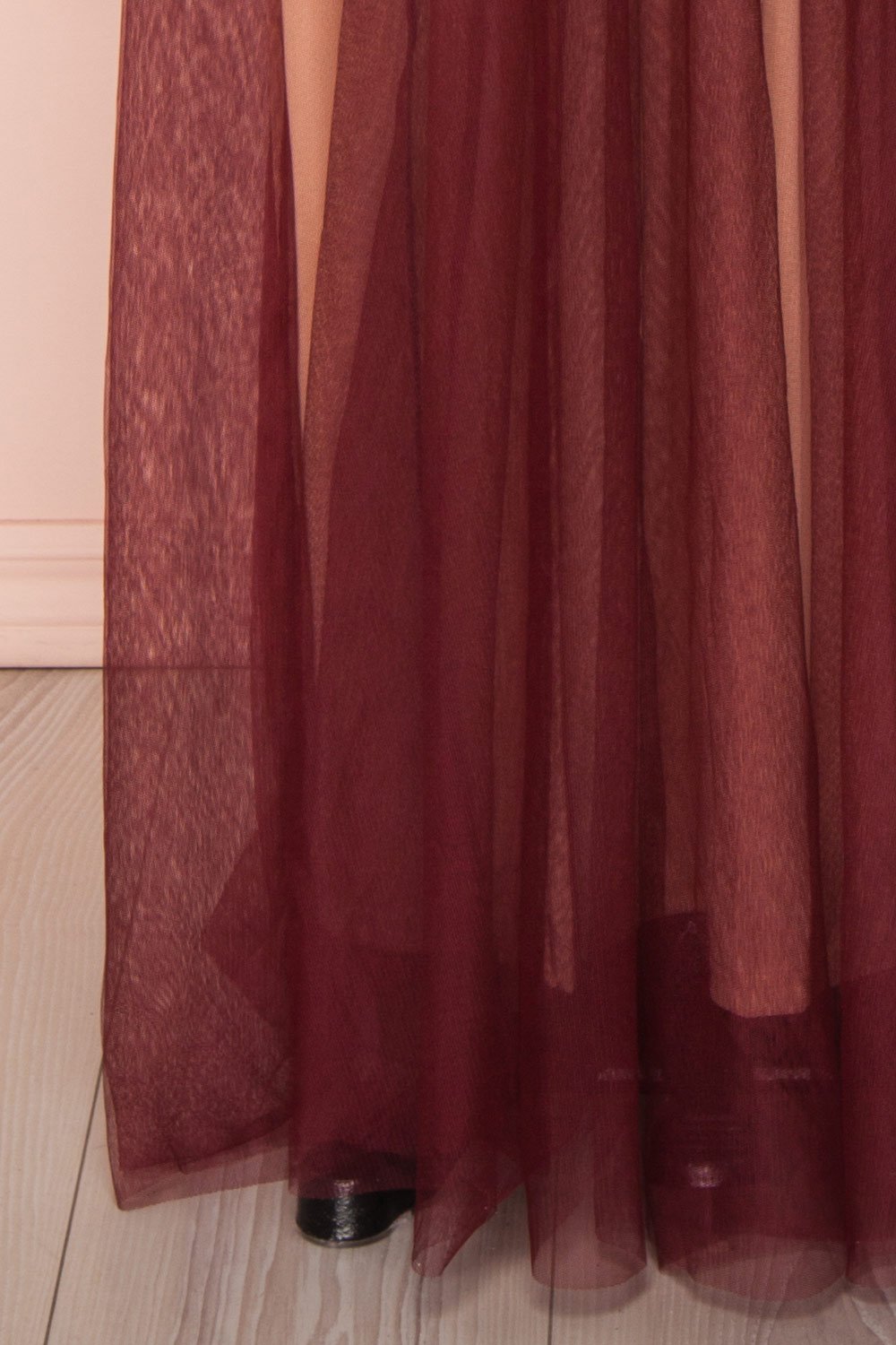 Grendell Burgundy & Beige Gown | Robe Bourgogne skirt close up | Boudoir 1861