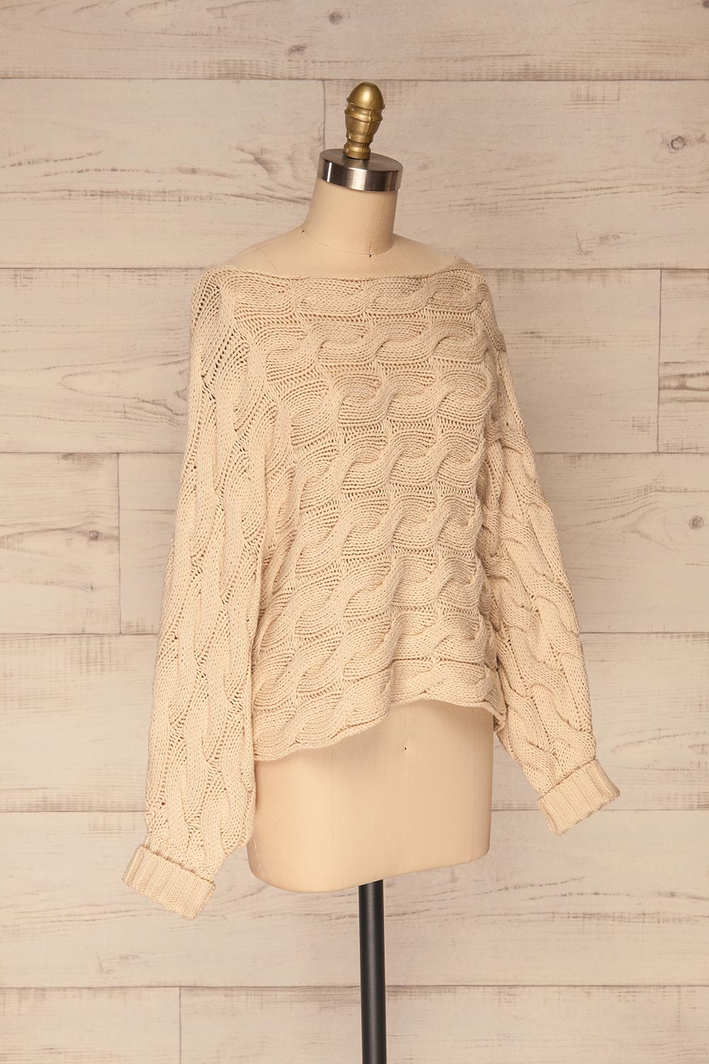 Grodzisk Beige Cropped Knitted Sweater | La petite garçonne side view 