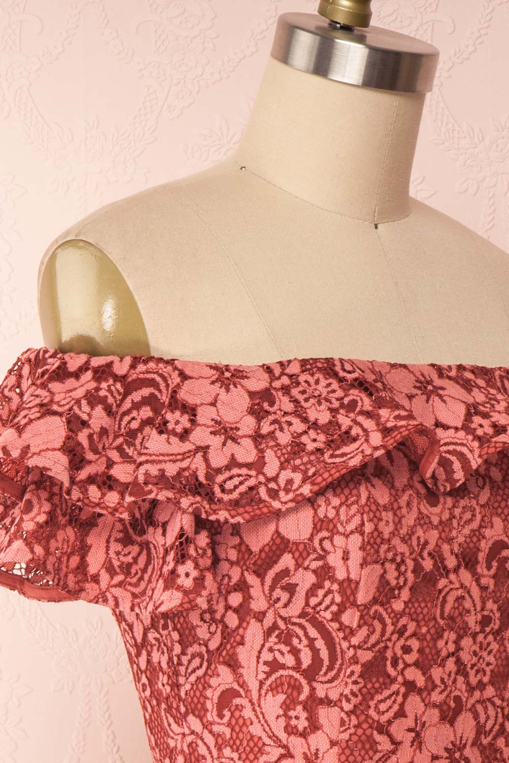 Gwendoline Pink Lace Off-Shoulder Short Fitted Dress | Boutique 1861 side close-up