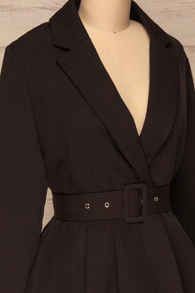 Heleentje Black Blazer Dress | Robe Blazer | La Petite Garçonne side close-up