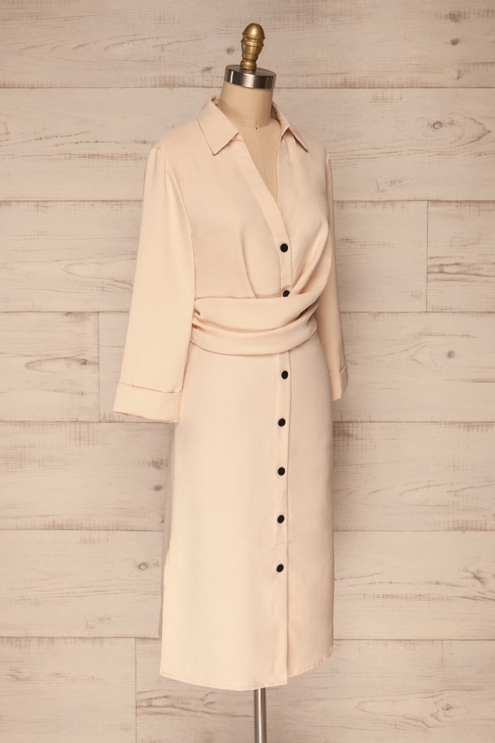 Helmond Beige Buttoned Midi Dress | La petite garçonne side view