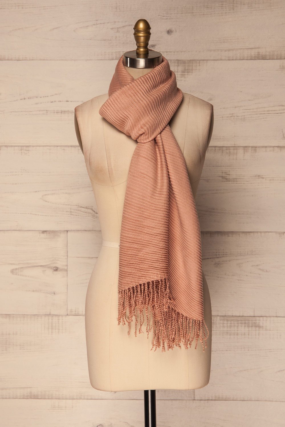 Hypnose Rose Blush Soft Knit Scarf | La Petite Garçonne 3