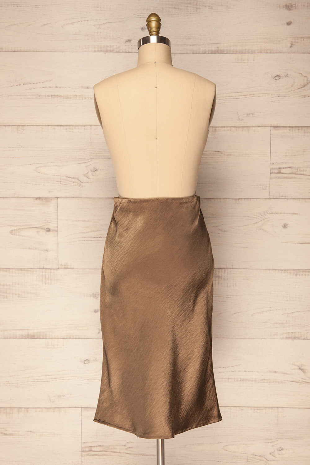 Intres Green Fitted High Waist Silky Skirt | La Petite Garçonne 6