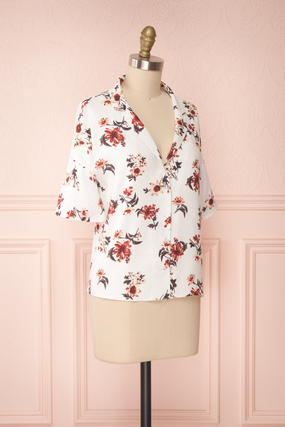 Isaurre White Floral Short Sleeve Blouse | Boutique 1861 side view