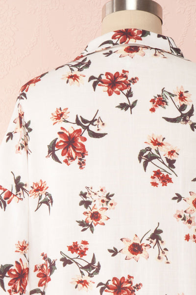 Isaurre White Floral Short Sleeve Blouse | Boutique 1861 back close up