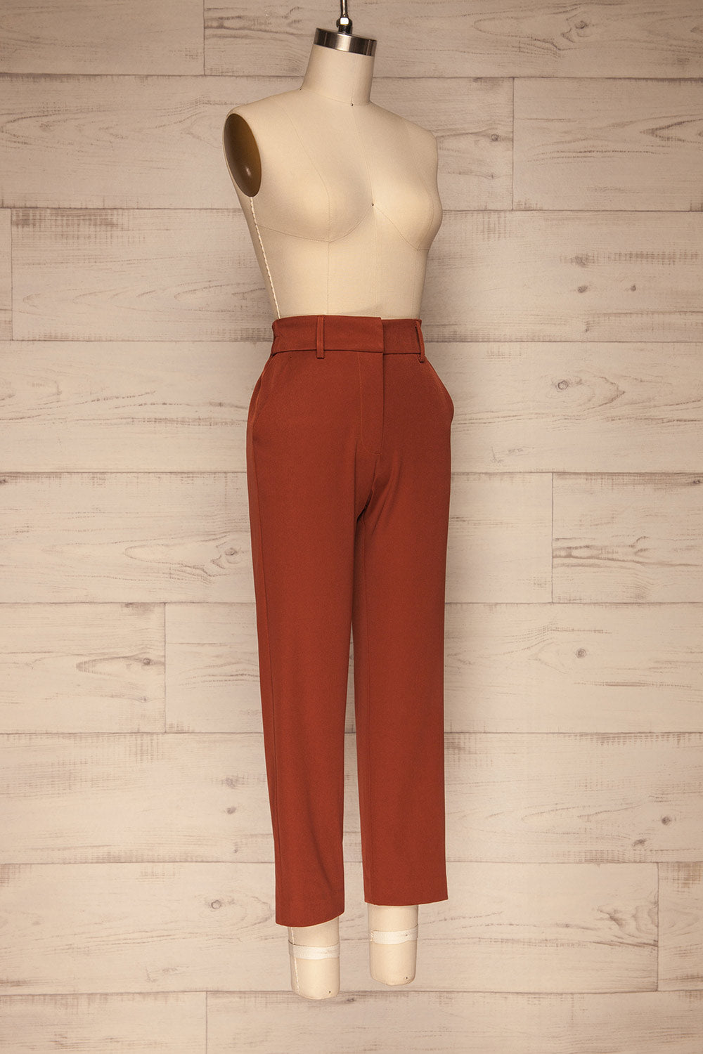 Issie Paprika Rust Orange Straight Leg Pants | La petite garçonne side view 