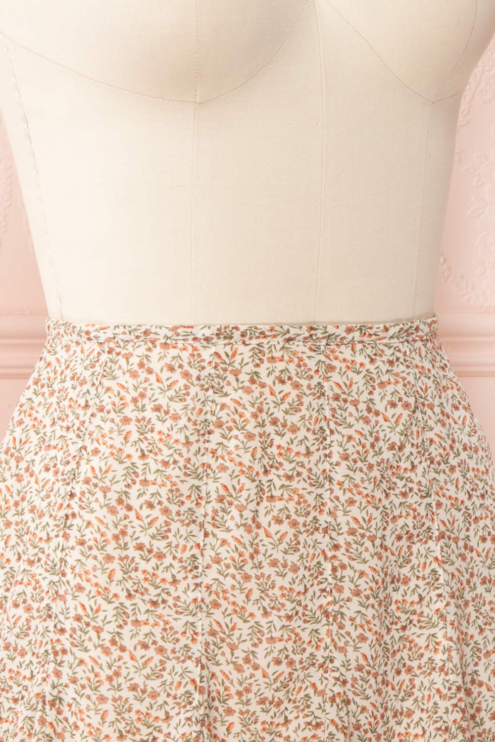 Jaimie Floral Short Skirt w/ Frills | Boutique 1861 side close up