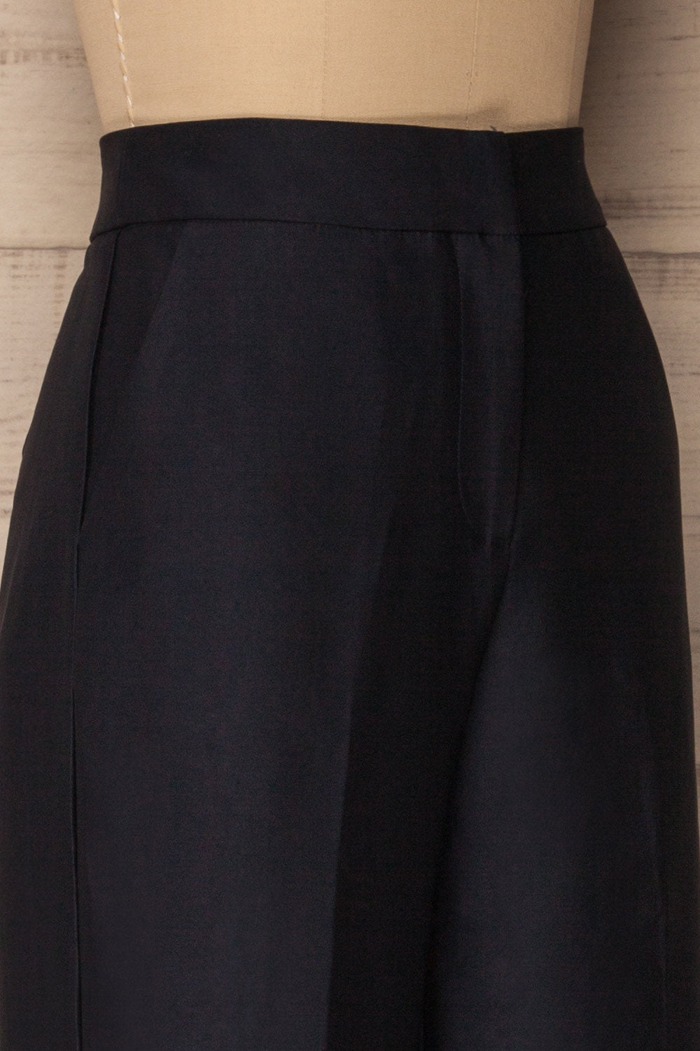 Jarero Navy Blue Cropped Dress Pants side close-up | La Petite Garçonne Chpt. 2 4