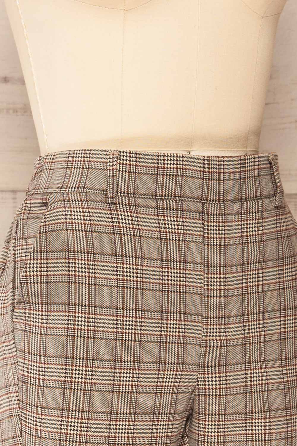 Kaluszyn Grey Straight Leg Plaid Pants | La petite garçonne side close-up