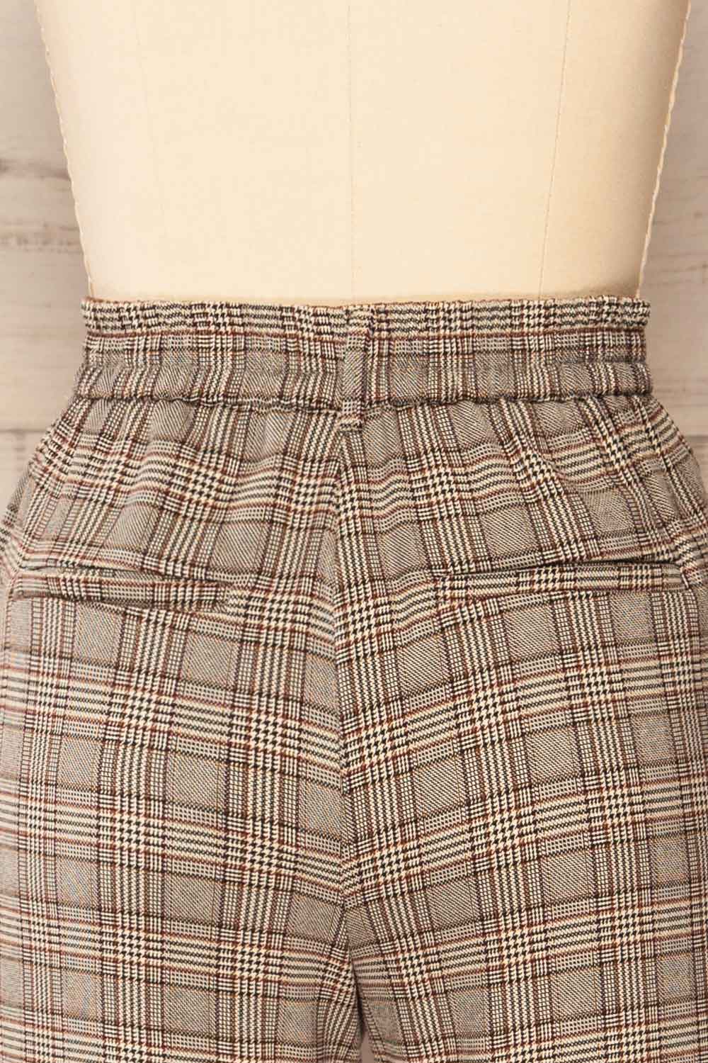 Kaluszyn Grey Straight Leg Plaid Pants | La petite garçonne back close-up