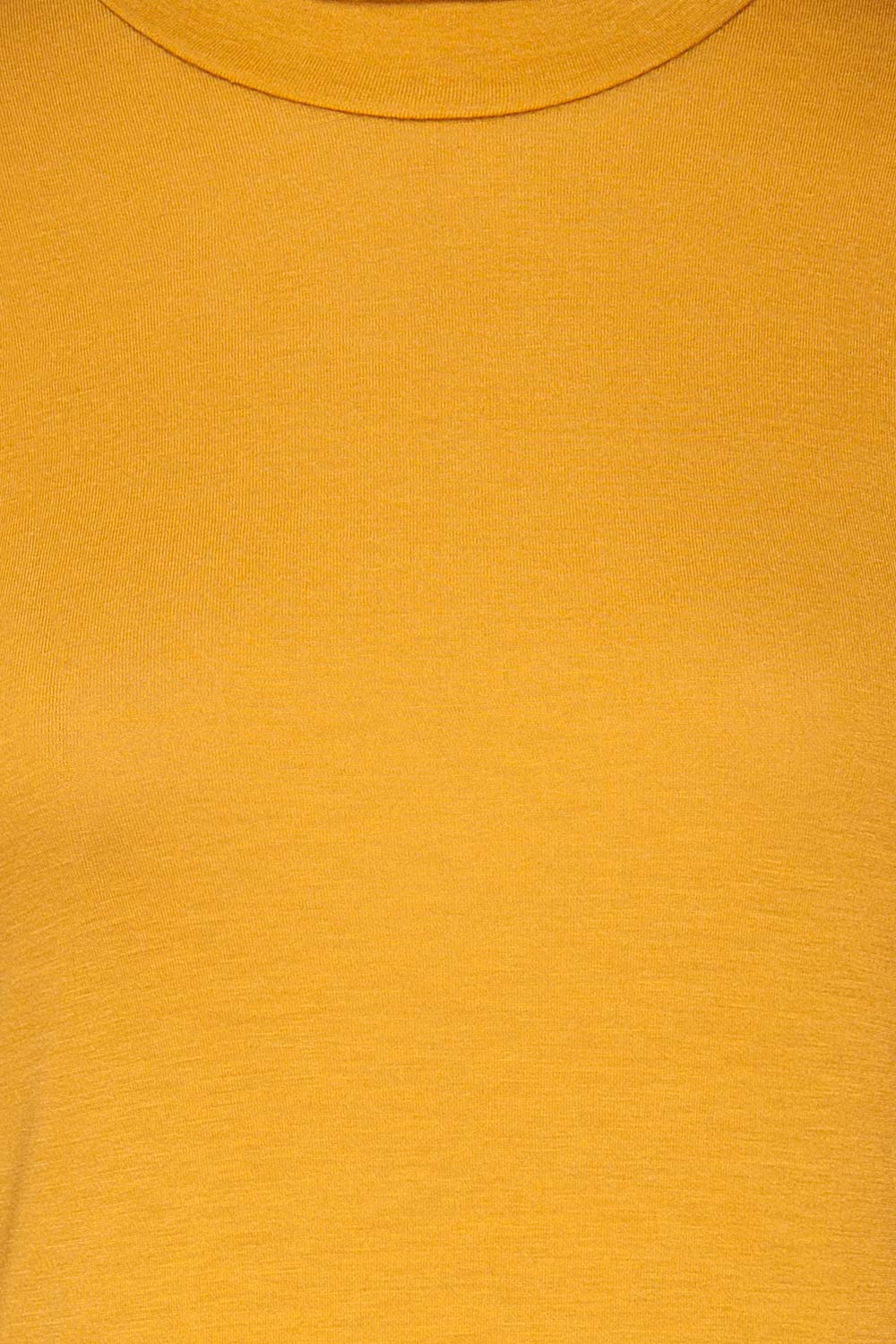 Kamien Citrine Mustard Yellow Turtleneck Top | TEXTURE DETAIL | La Petite Garçonne