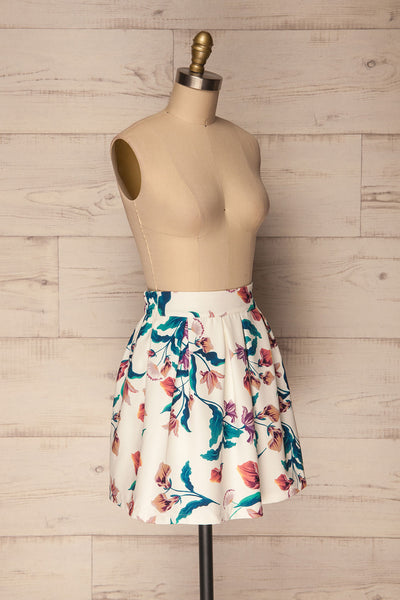 Kariotissa Floral Pleated A-Line Short Skirt | La Petite Garçonne 4