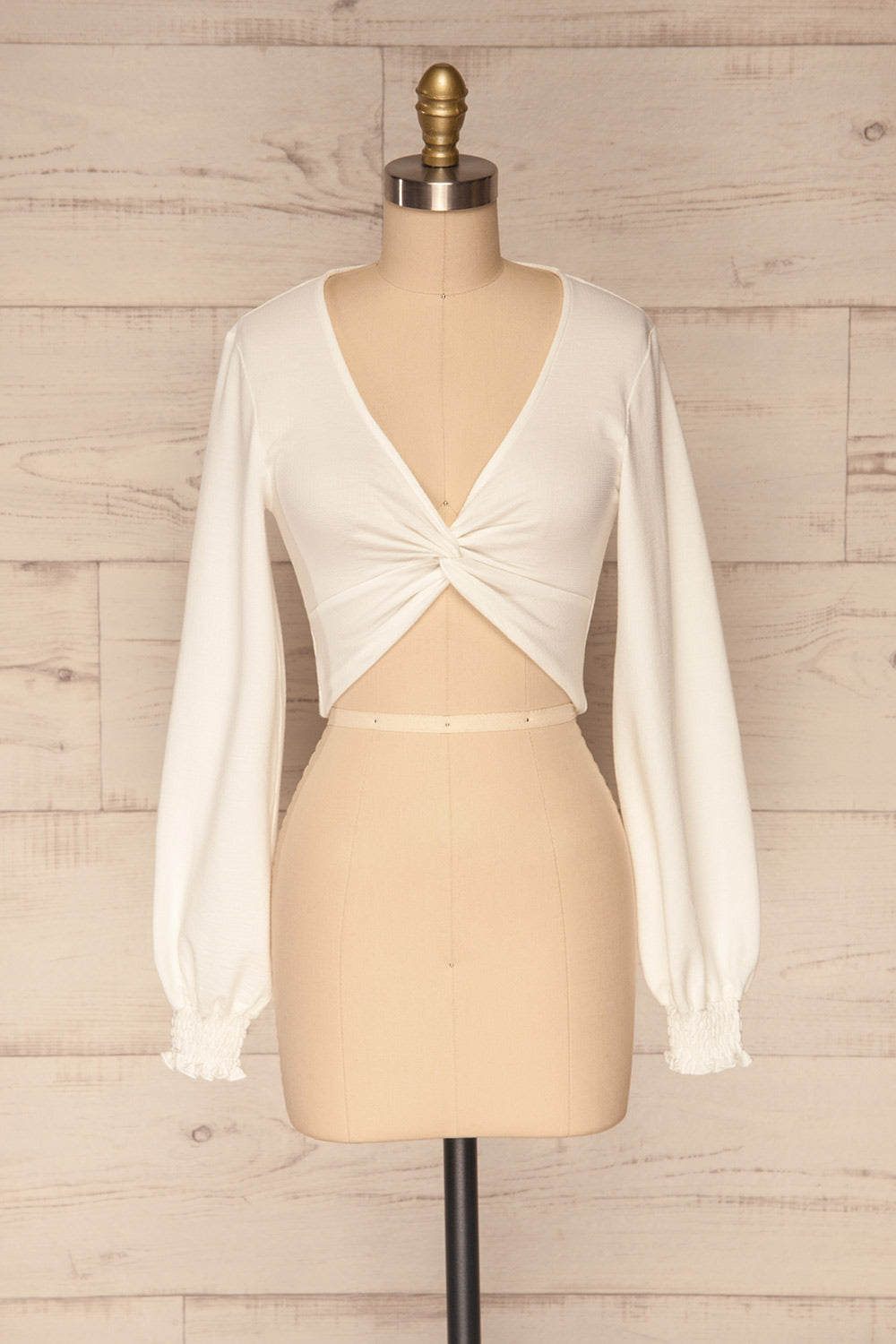 Kastaneai White Crop Top with Front Knot Detail | La Petite Garçonne front view 