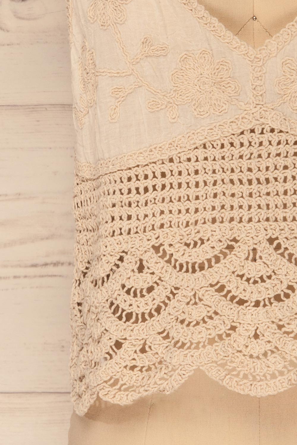 Kefalos Sand Beige Crocheted Lace Crop Top | La Petite Garçonne 3