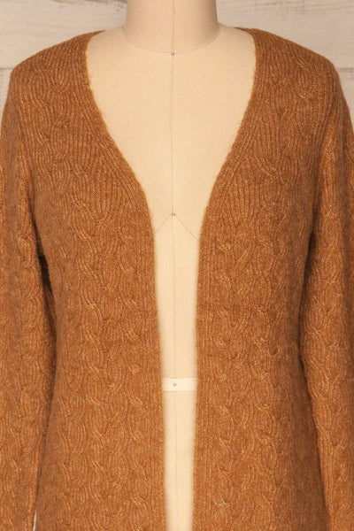 Kielce Tabac Brown Knit Cardigan | La Petite Garçonne front close-up open