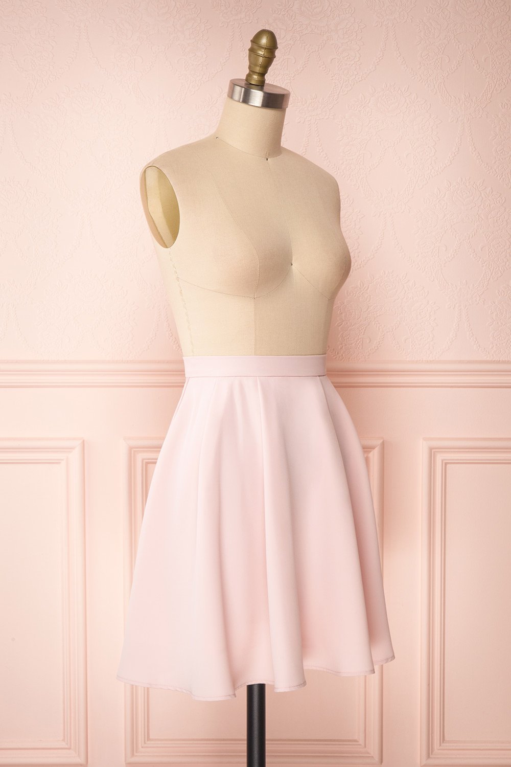 Kimidori Light Pink Flowy Short Skirt side view | Boutique 1861