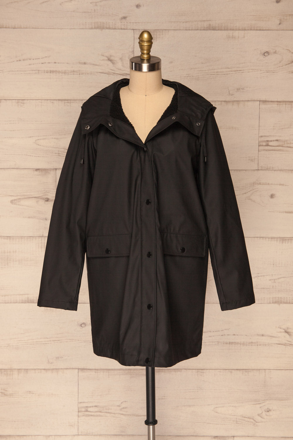 Klodzko Black Wide Hooded Rain Coat | La petite garçonne front open