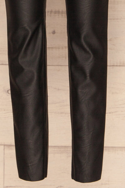 Koluszki Black Faux Leather Legging | La petite garçonne legs
