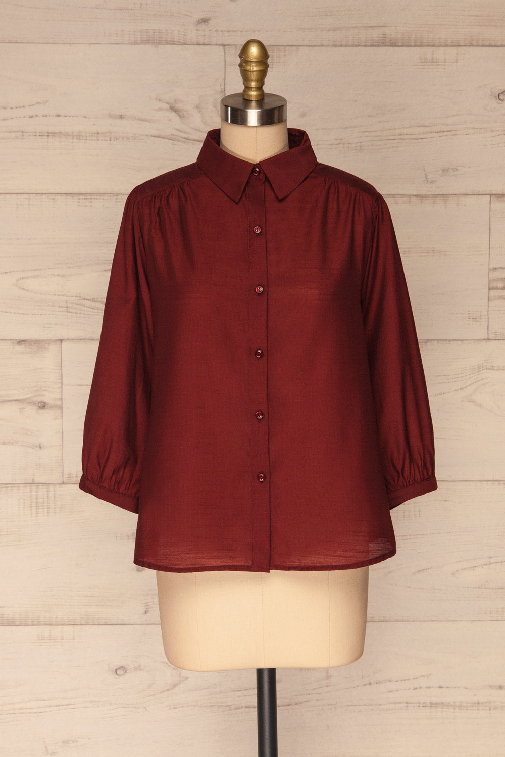 Koscian Red 3/4 Sleeve Button-Up Blouse | La petite garçonne  front view