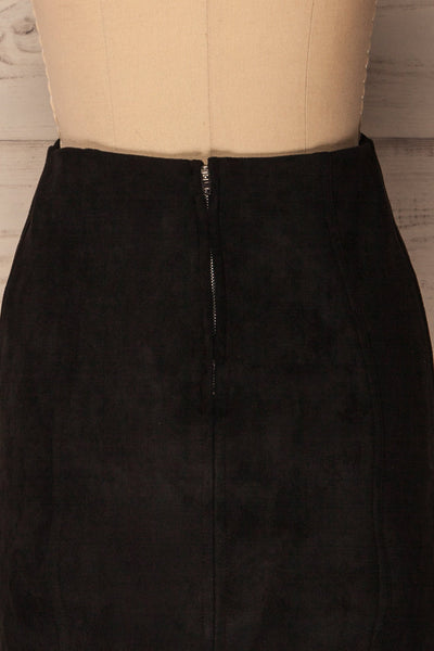 Krasica Black Faux Suede Mini Skirt | La Petite Garçonne 7