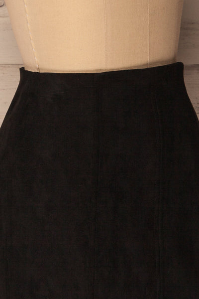 Krasica Black Faux Suede Mini Skirt | La Petite Garçonne 5