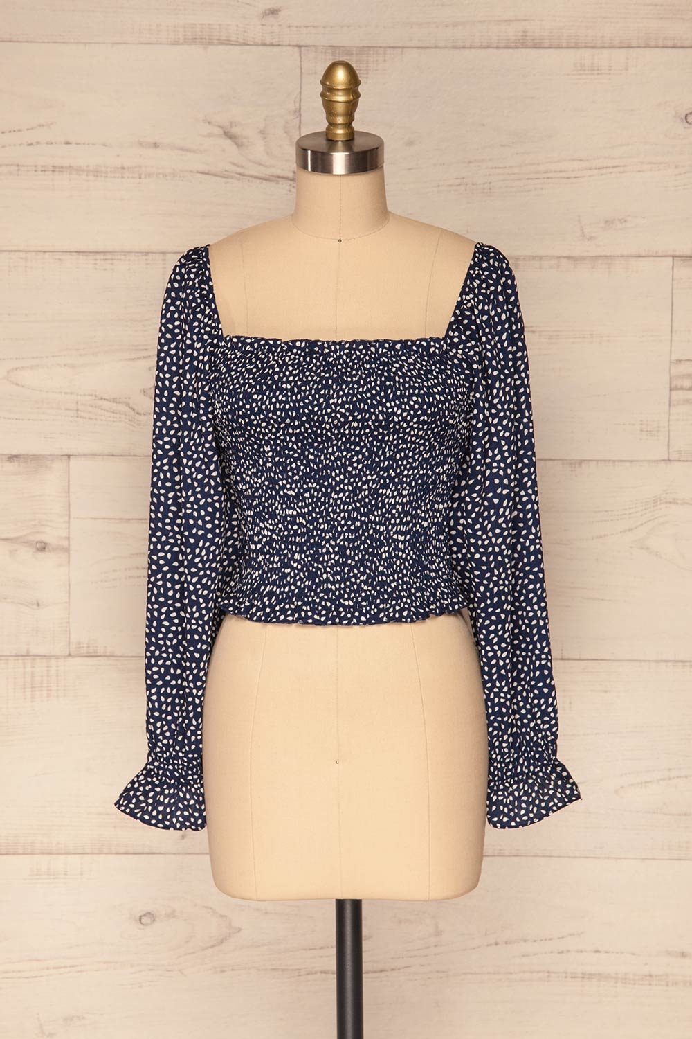 Krobia Navy Blue Crop Top with Puff Sleeves | La Petite Garçonne front view 