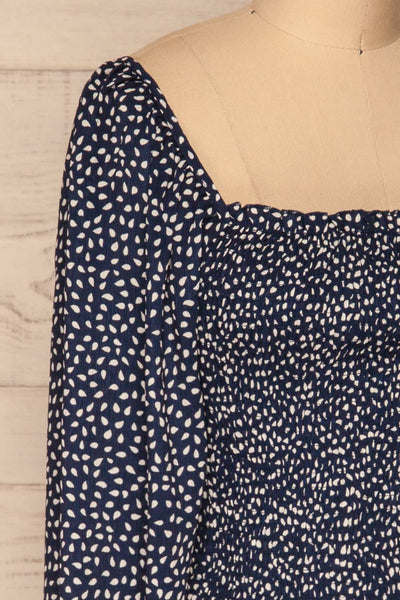Krobia Navy Blue Crop Top with Puff Sleeves | La Petite Garçonne side close-up