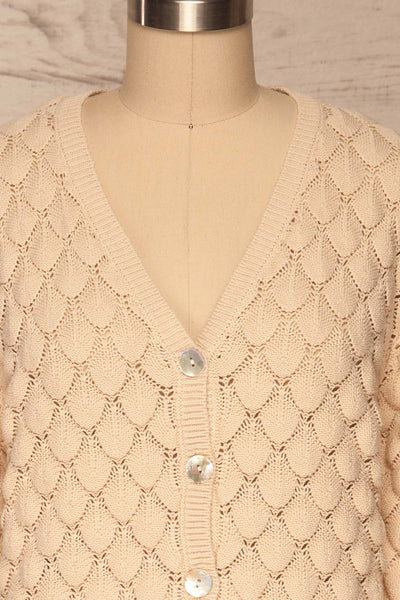 Krynica Sand Beige V-Neck Knit Top | La petite garçonne front close up