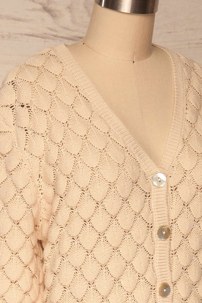 Krynica Sand Beige V-Neck Knit Top | La petite garçonne side close up
