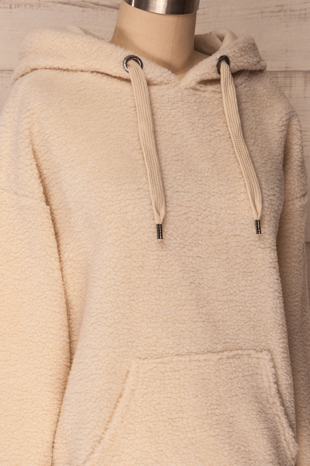 Labin Ivory Wooly Fleece Sweater with Hood | La Petite Garçonne 6