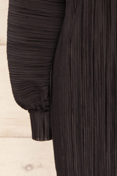Lamia Black Long Sleeve V-Neck Midi Dress | La petite garçonne sleeve